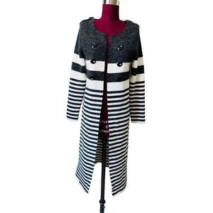 Baciano gray and white striped open front long cardigan sz M
